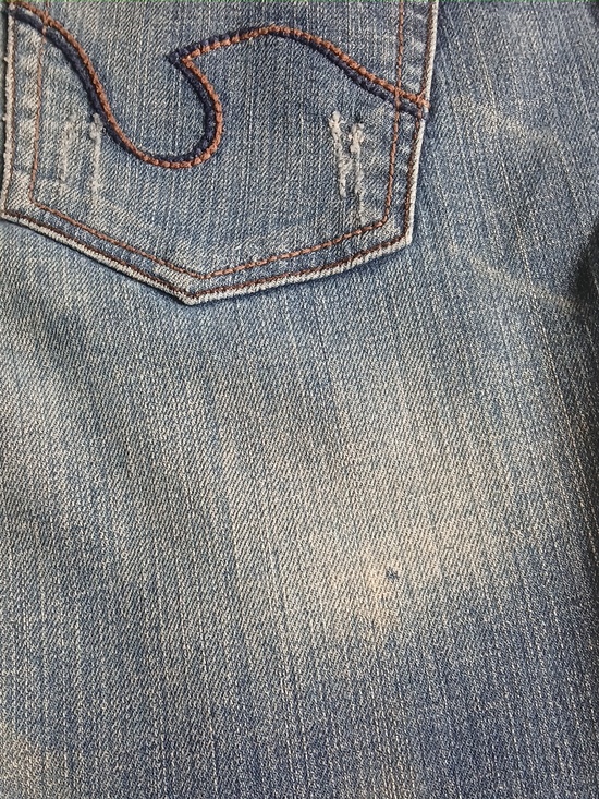 Women’s Flared Jeans in Faded Dark Blue - Picture 4 of 8